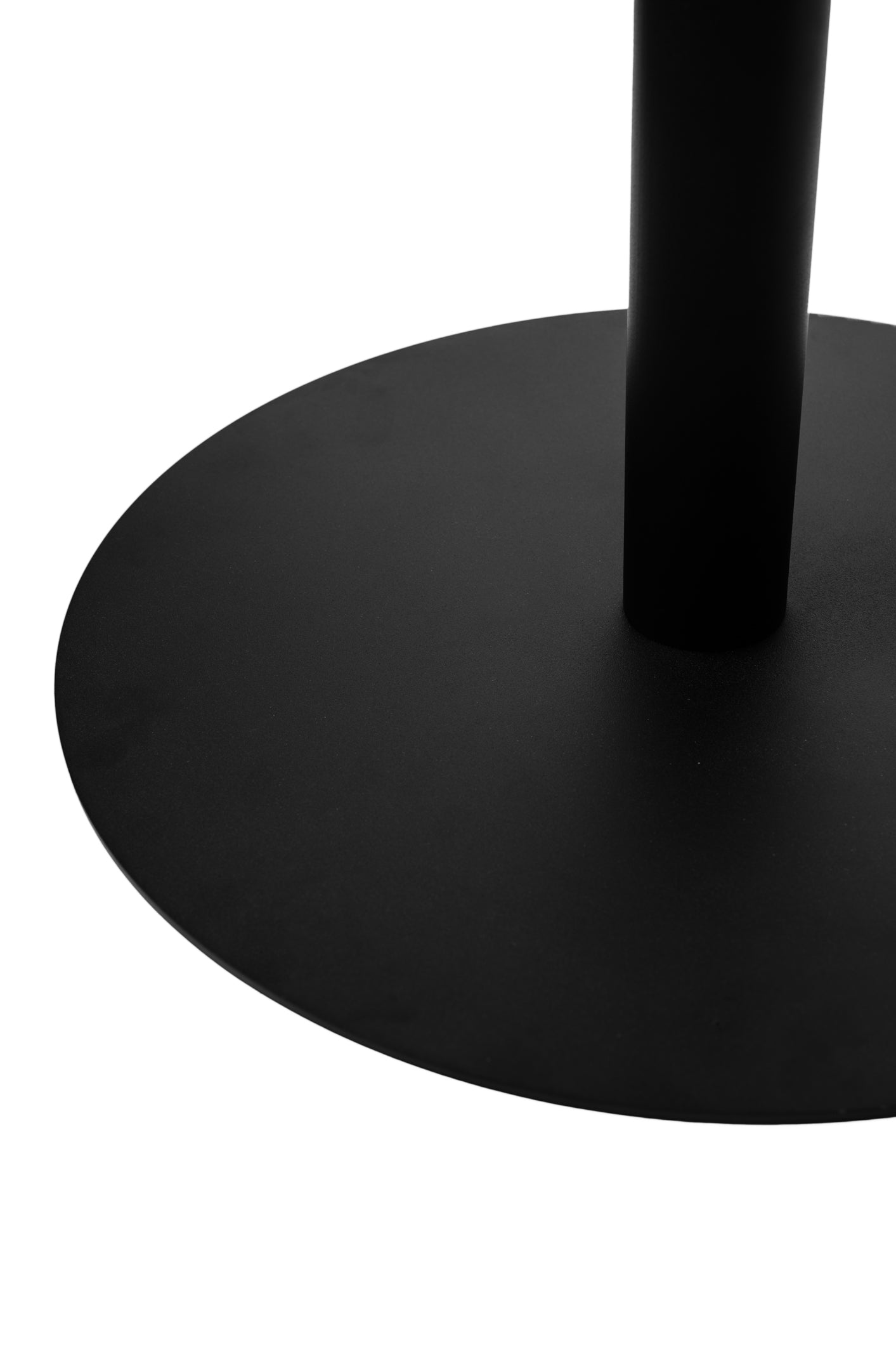 Jumbo Round Pedestal Pub Table Base1